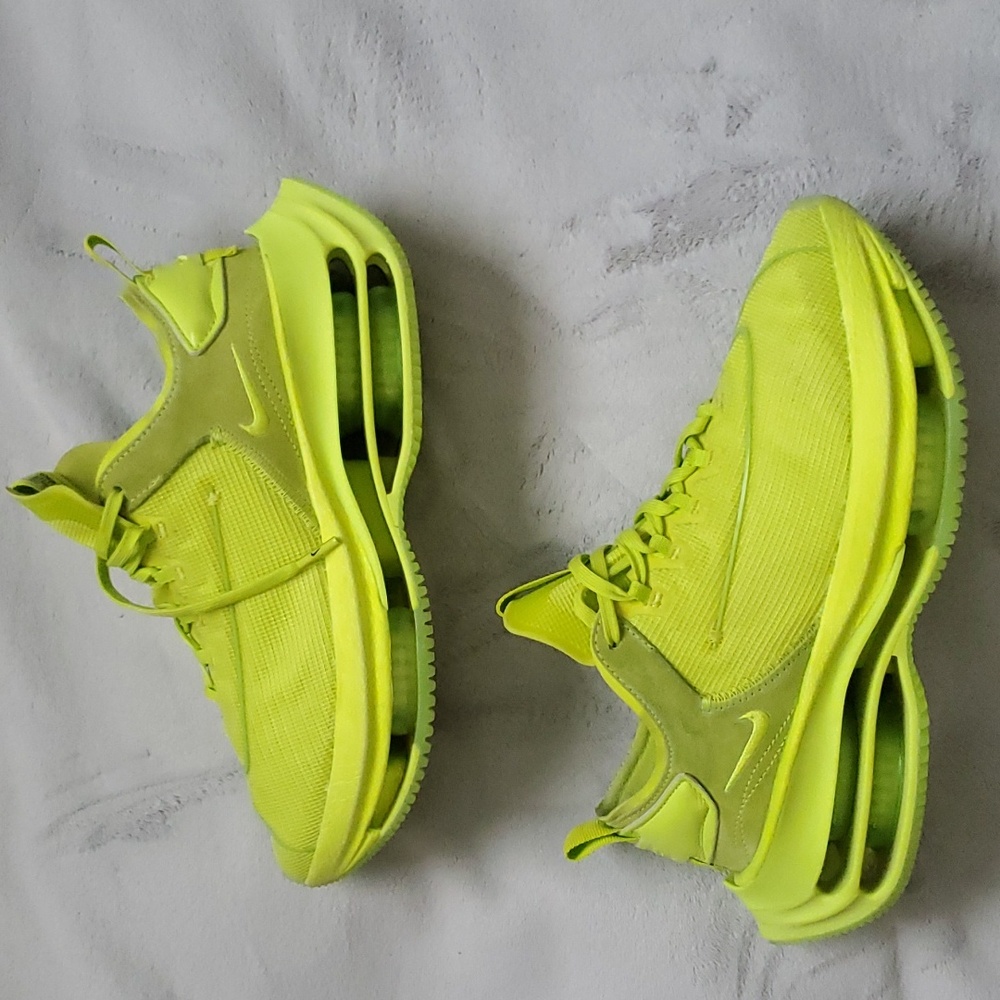 Nike Green Athletic Shoes Modern Design